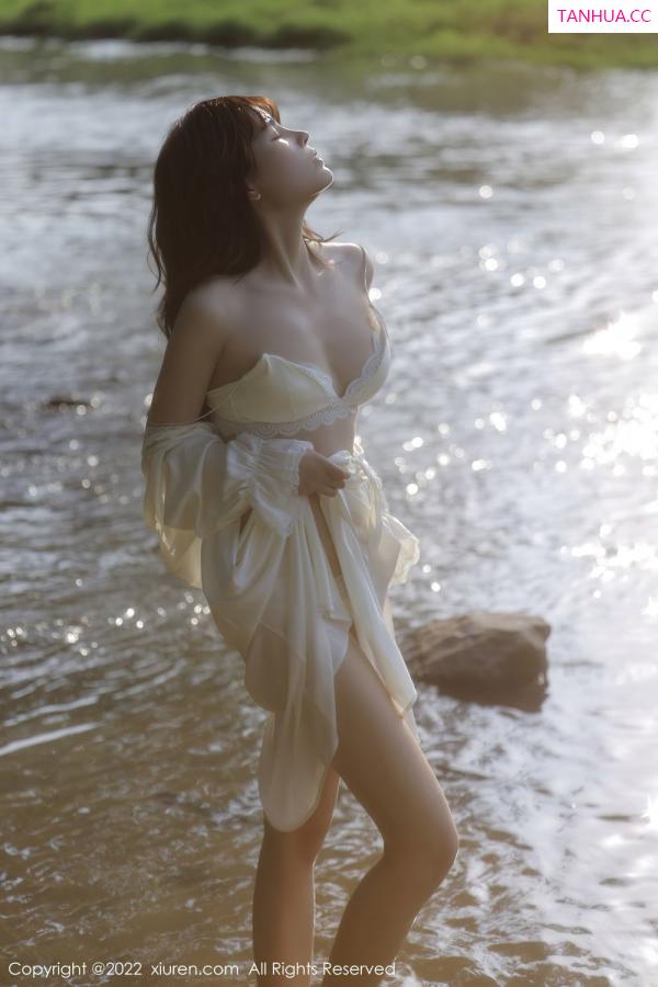许嘉欣  [XiuRen]高清写真图 2022.06.02 No.5098 许嘉欣第36张图片